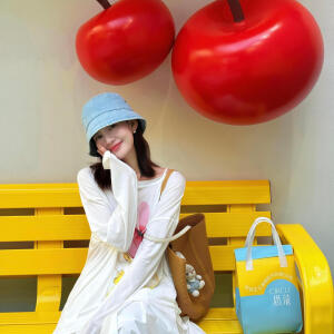 女头