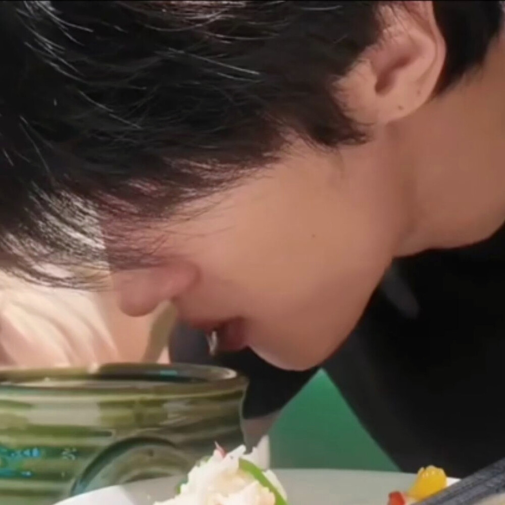 不必管他不喜欢佛罗伦斯气味太甜