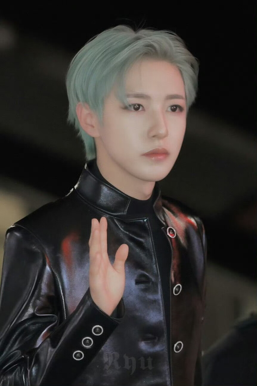 黄仁俊 饭拍高清