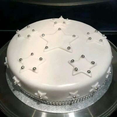 图源ks：偷喝汽水