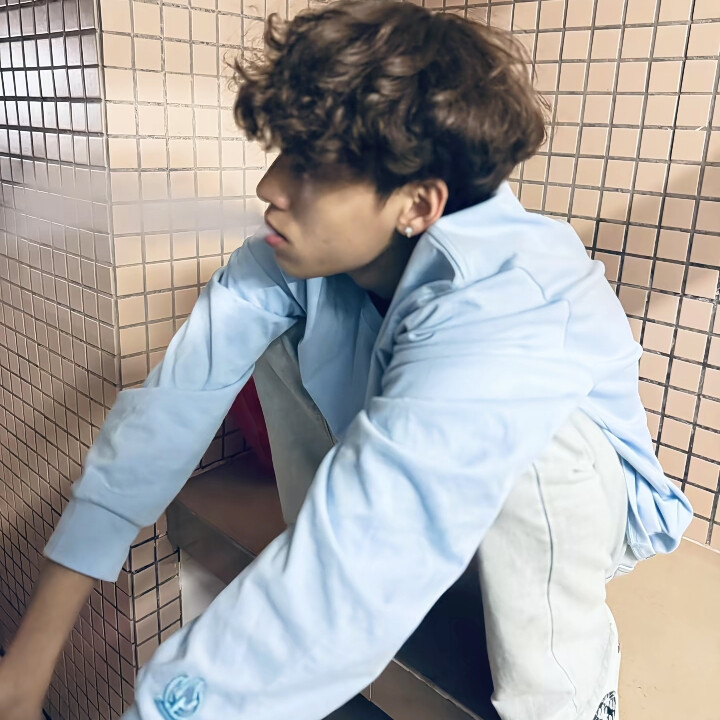 如果又变成了陌生的普通关系 那以前倾诉的真心话算什么