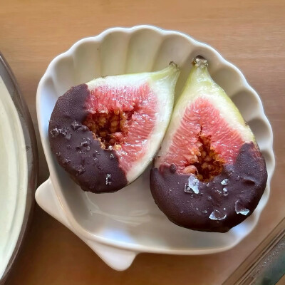 图源ks：偷喝汽水