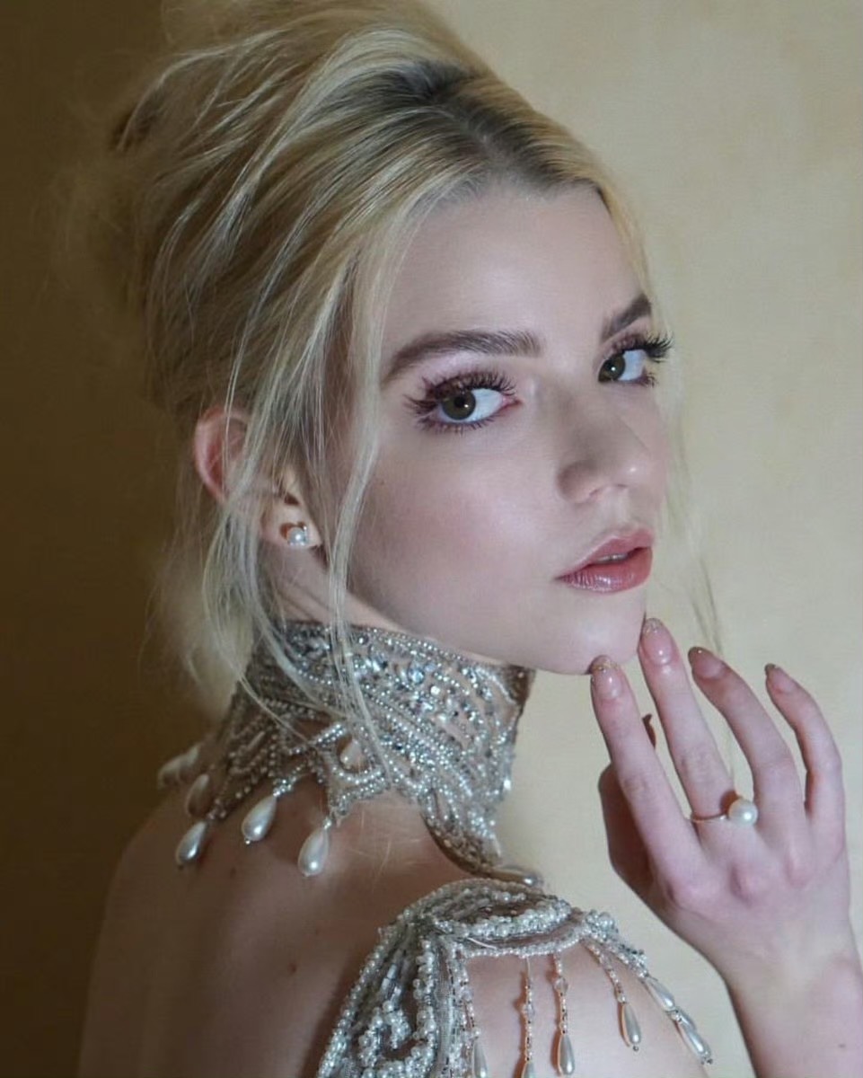 Anya Taylor-Joy