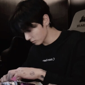 回忆像绣青色的湖