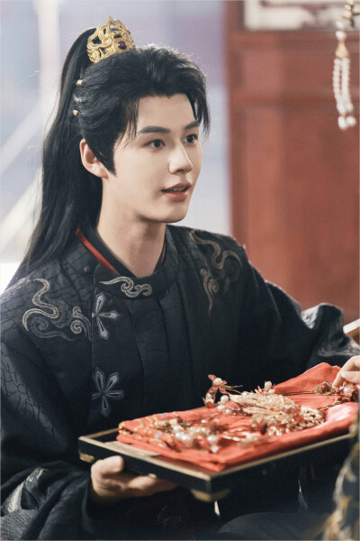 长公主始乱终弃后，他黑化了 沈骁/凌渊