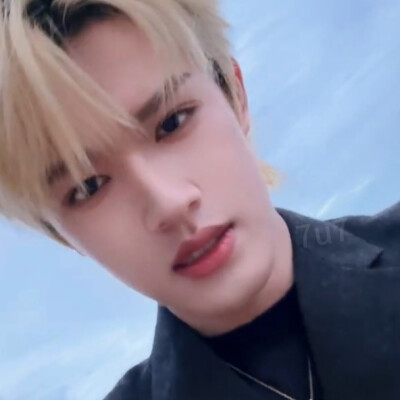 不晓得为啥还会想你