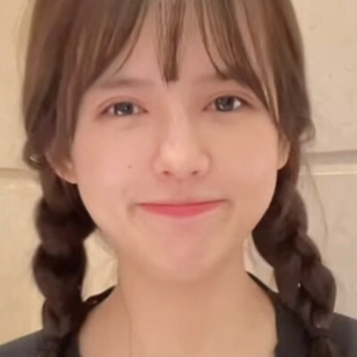 这个宝宝特别萌