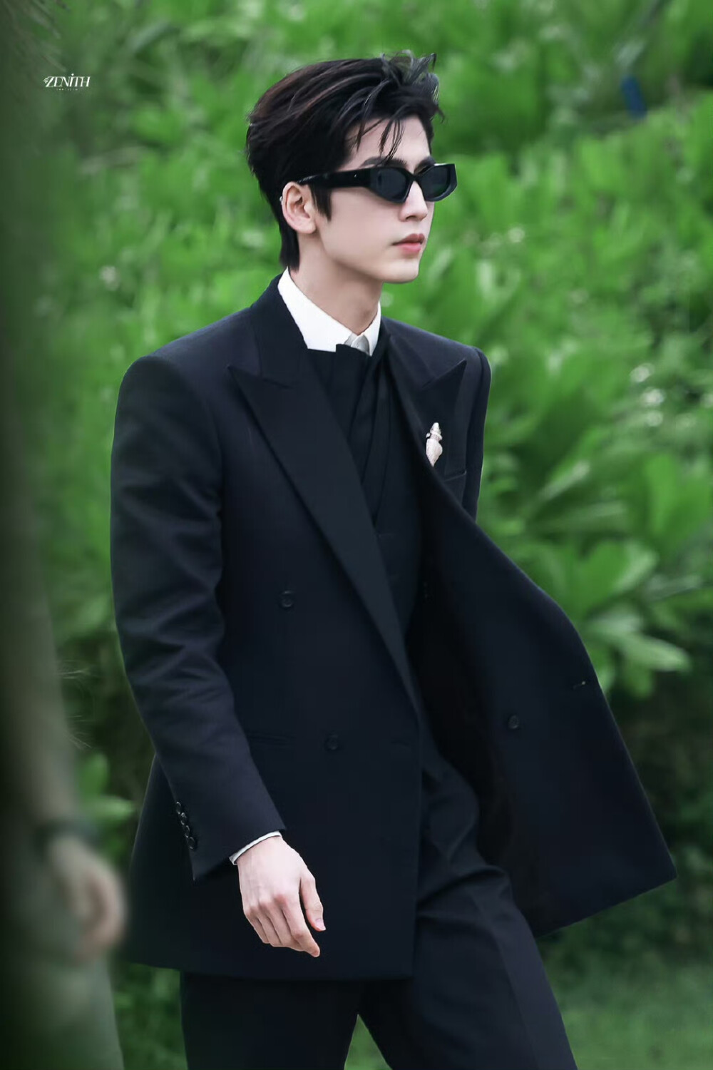 cr.ZENITH丨天穹·张凌赫