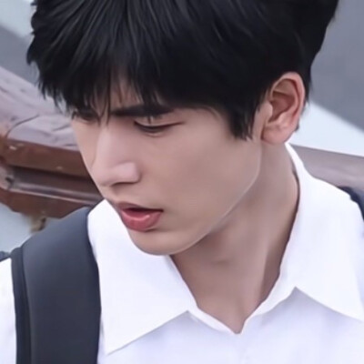 等你下课一起走好吗