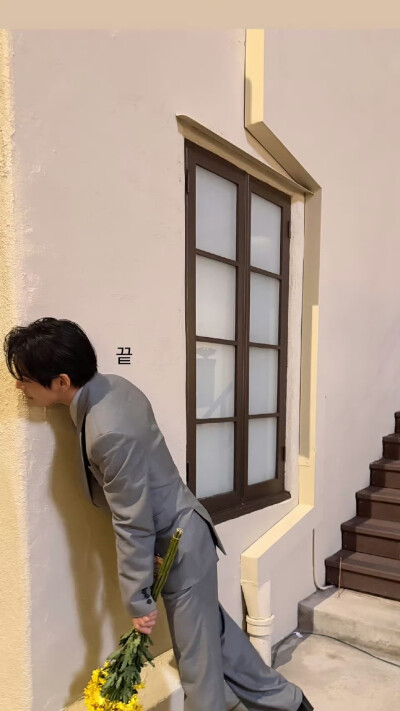 251027
金泰亨更新story