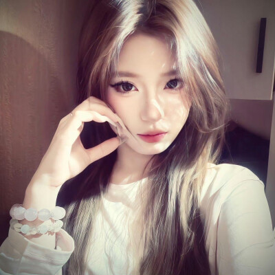 萌萌的小小老子出现 -ωOa