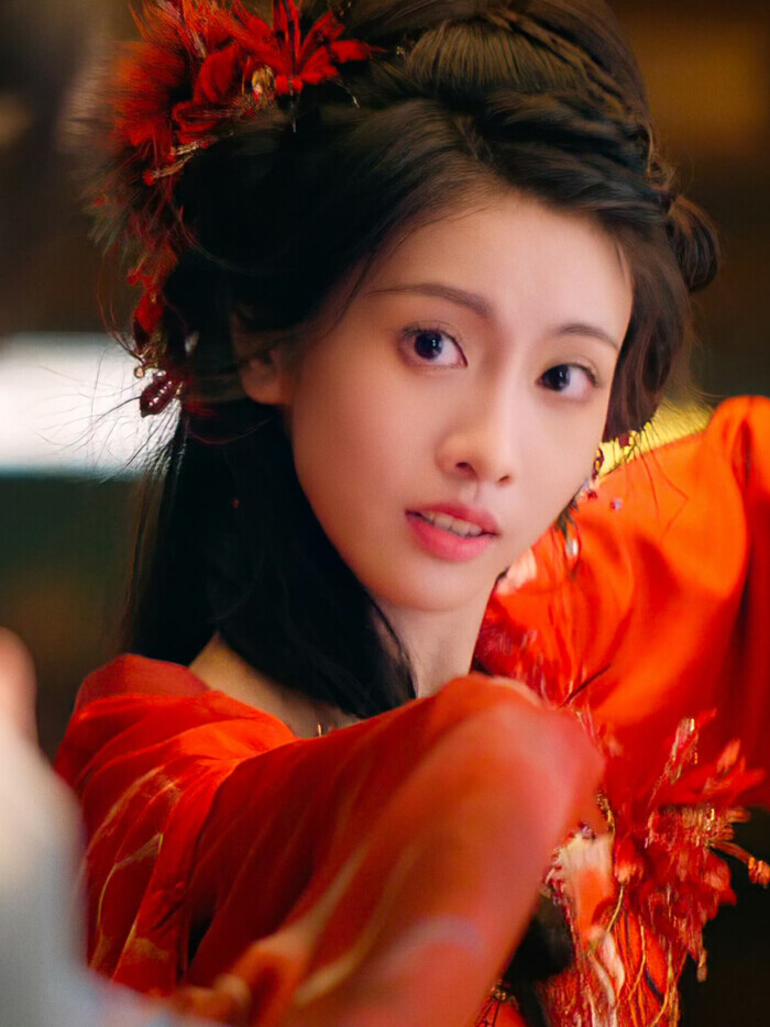 入青云 章台 潘珺雅