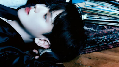 边伯贤橙光素材