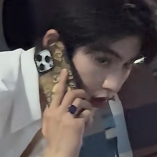 未接的通话在零点时回响