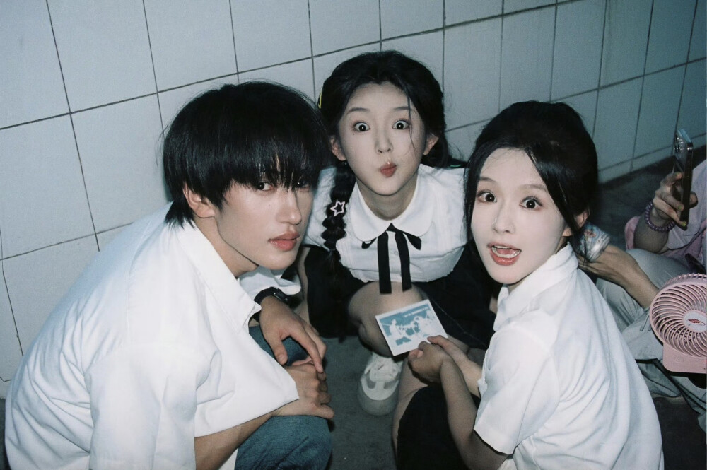 像烟花一样灿烂