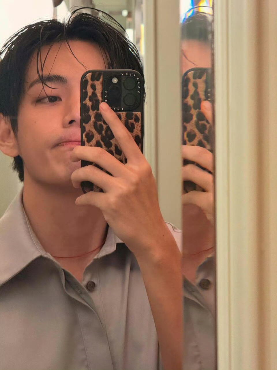 251027
金泰亨更新ins