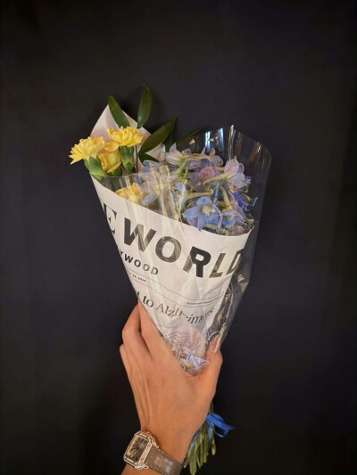 251027
金泰亨更新ins