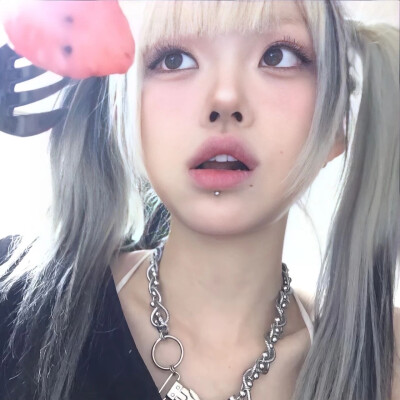 我迟早会成为你落灰的歌单