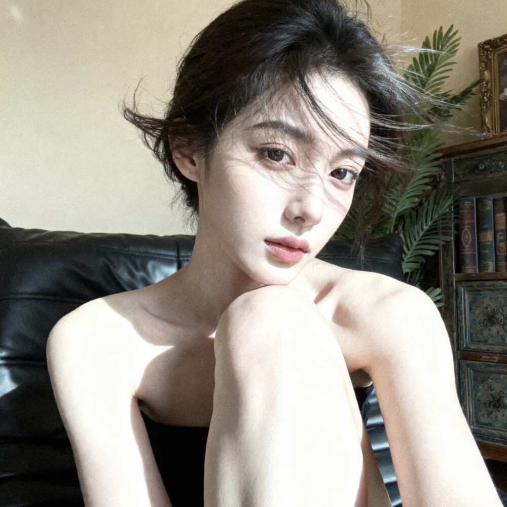 雅雅的图（拿图收藏点赞关注 白嫖滚）