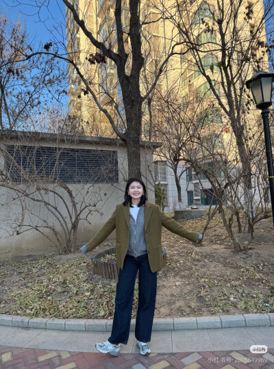 西装牛仔裤乐福鞋