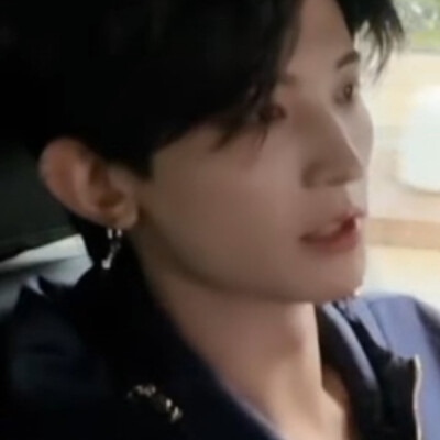 耳坠是神来之笔