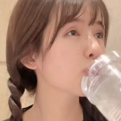 这个宝宝特别萌