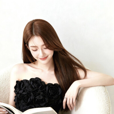 雅雅的图（拿图收藏点赞关注 白嫖滚）