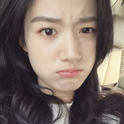 你的表情真的太浮夸