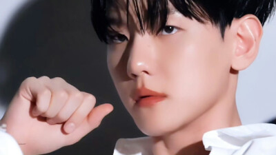 边伯贤橙光素材