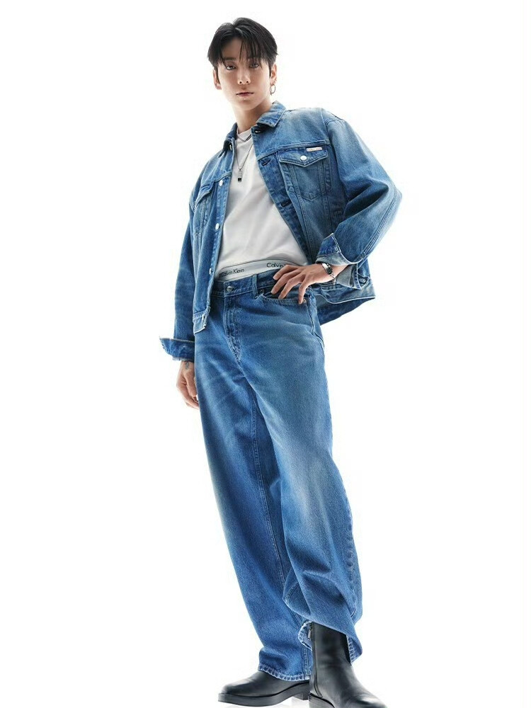 251028
Calvin Klein官网更新柾国相关