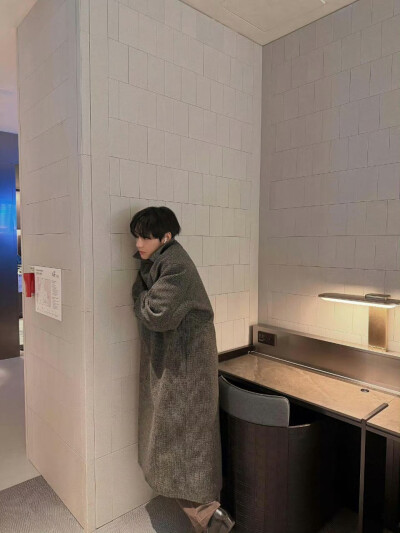 251027
金泰亨更新ins