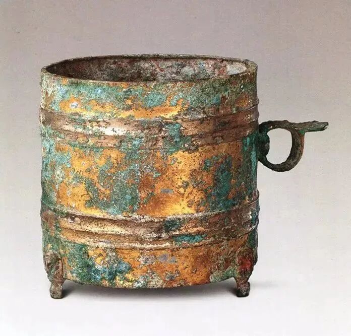 汉代 铜鎏金卮 故宫博物院藏