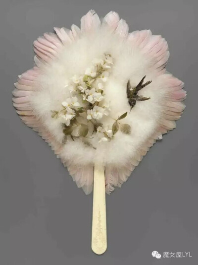 1870s, France - Fan - Dyed feathers; bone handle
