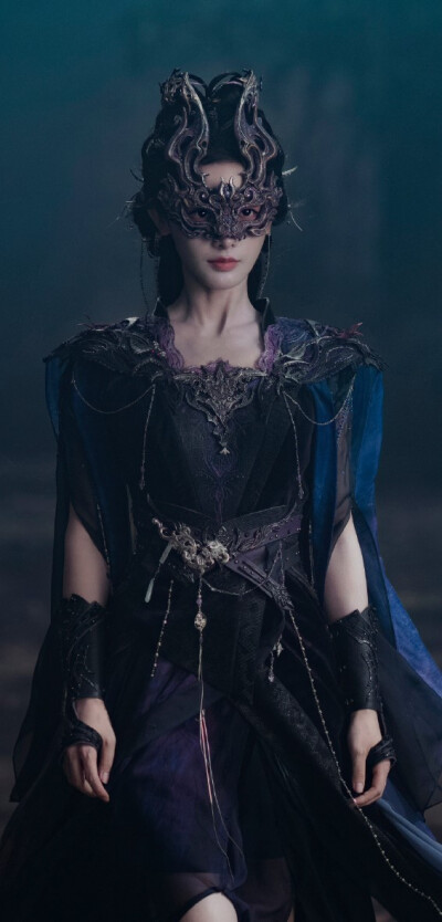 彭小苒《暗河传》 慕雨墨