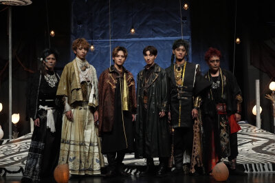 坪仓康晴
祈蛸異聞