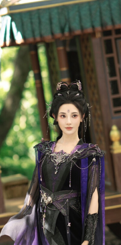 彭小苒《暗河传》 慕雨墨