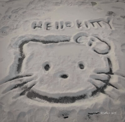 ⦮_ ̫ _⦯ 世界破破烂烂 小猫尝尝咸淡