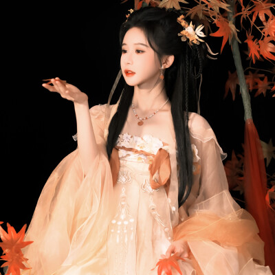 段艺璇