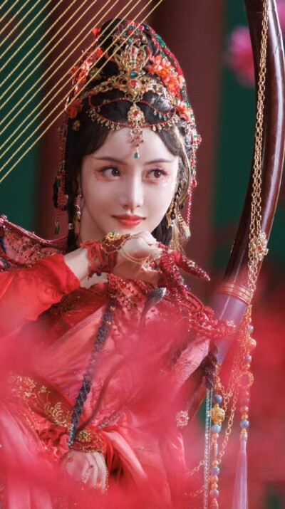 姜贞羽《水龙吟》红姑娘