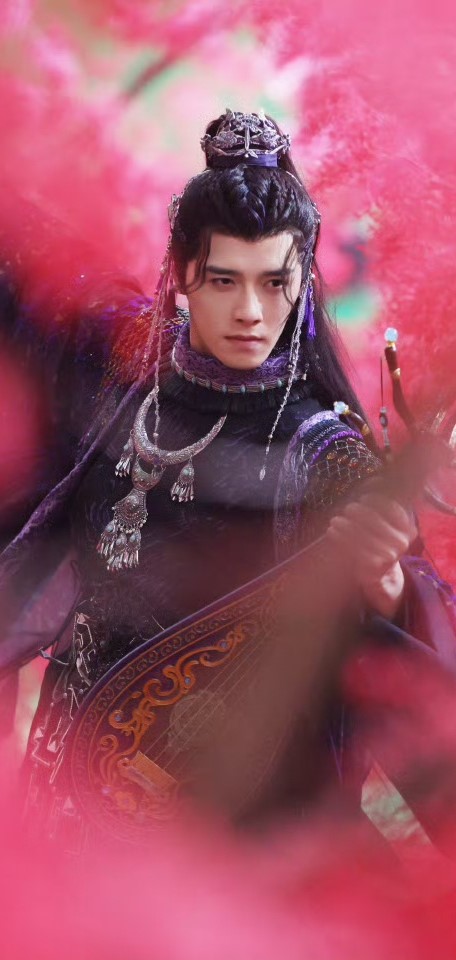 方逸伦《水龙吟》柳眼