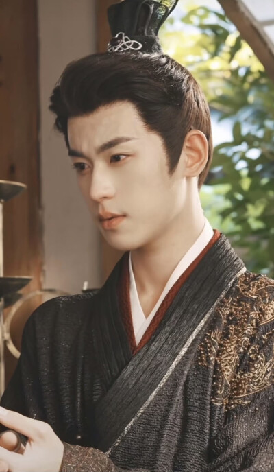 #山有木兮木有枝#
林秋奈 X 李若洵