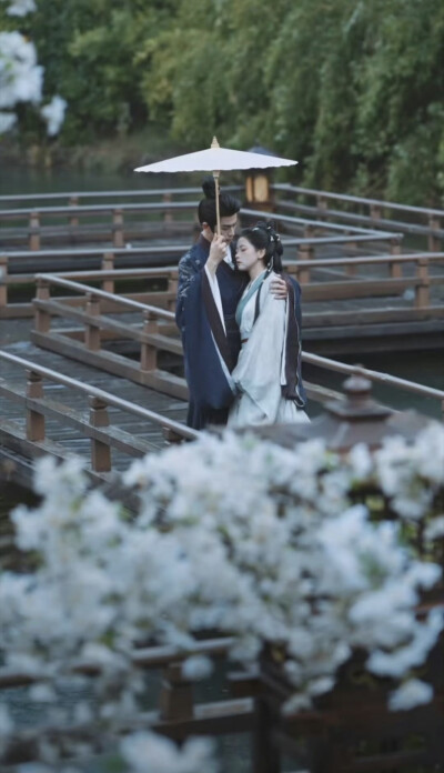 #山有木兮木有枝#
林秋奈 X 李若洵