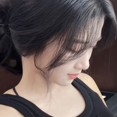 cute girl～(^-⩊-^)/♡