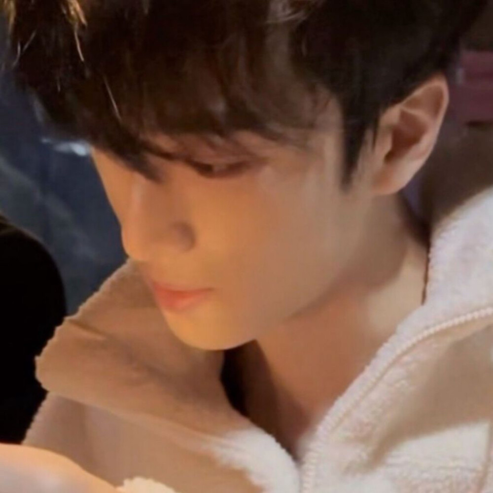 这套还有多少我没见过的路透，依旧都调过了食用请收单(´･ω･`)