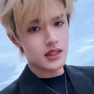 你對我來說是宇宙，我對你來說是一顆星嗎？