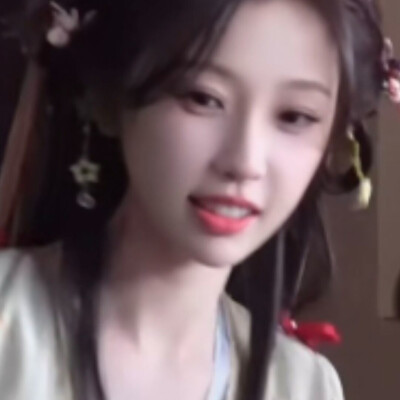 凌霄花的凌，两个妙不可言的妙