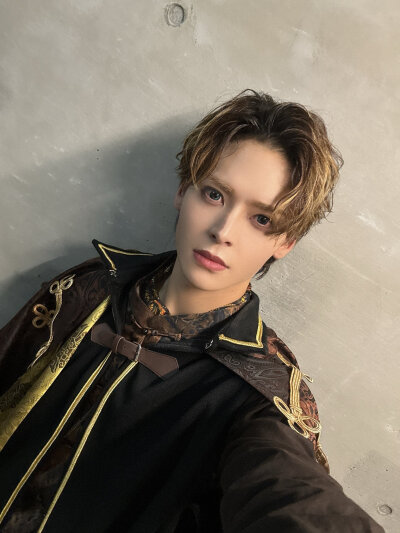 坪仓康晴
祈蛸異聞