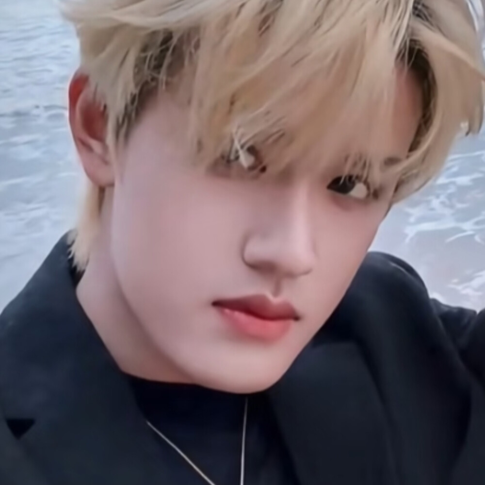 你對我來說是宇宙，我對你來說是一顆星嗎？