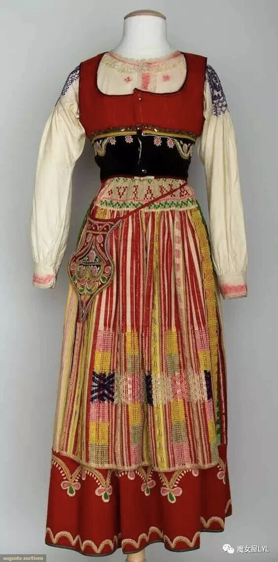 葡萄牙的传统民间服饰