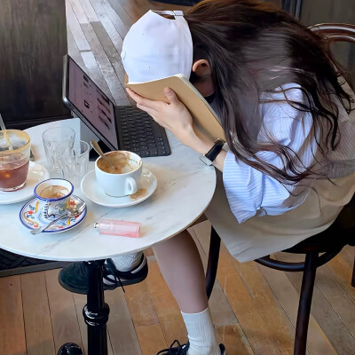 图源ks：偷喝汽水